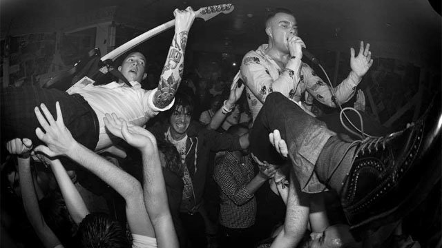 121214_slaves