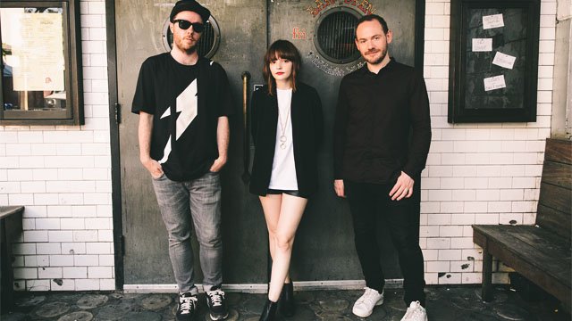 110915_chvrches1