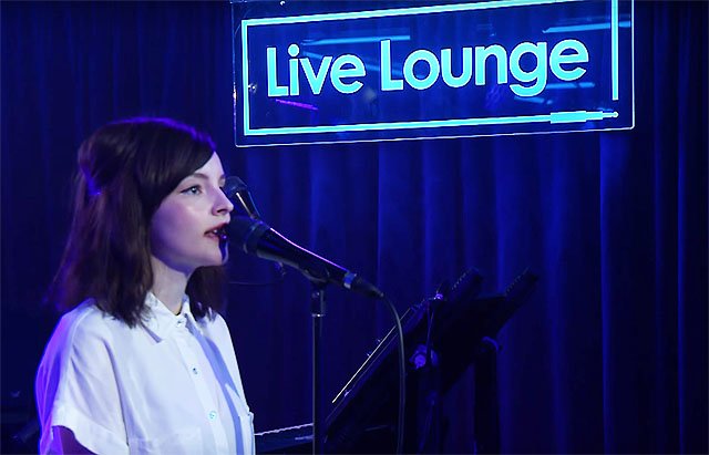 240816_chvrches2