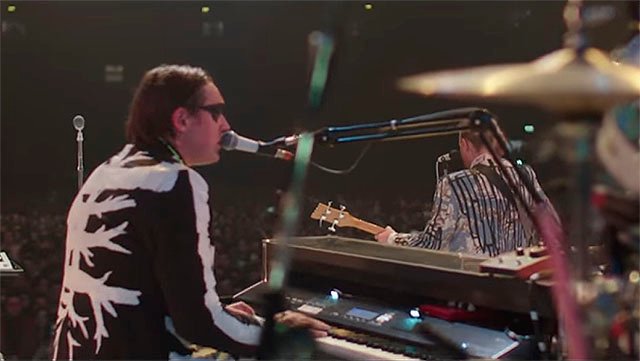 130117_arcadefire2