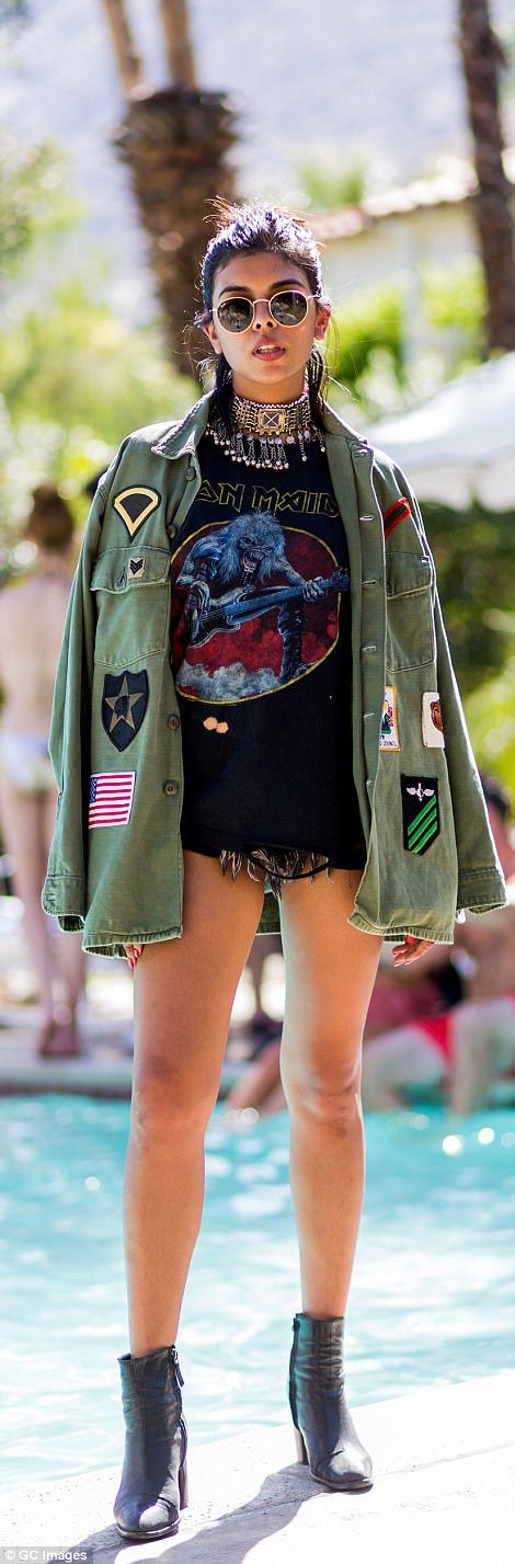 coachellababes2017 (10)