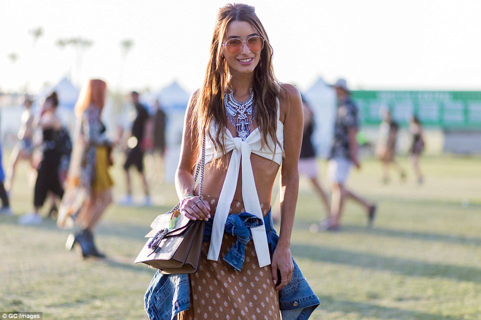 coachellababes2017 (12)