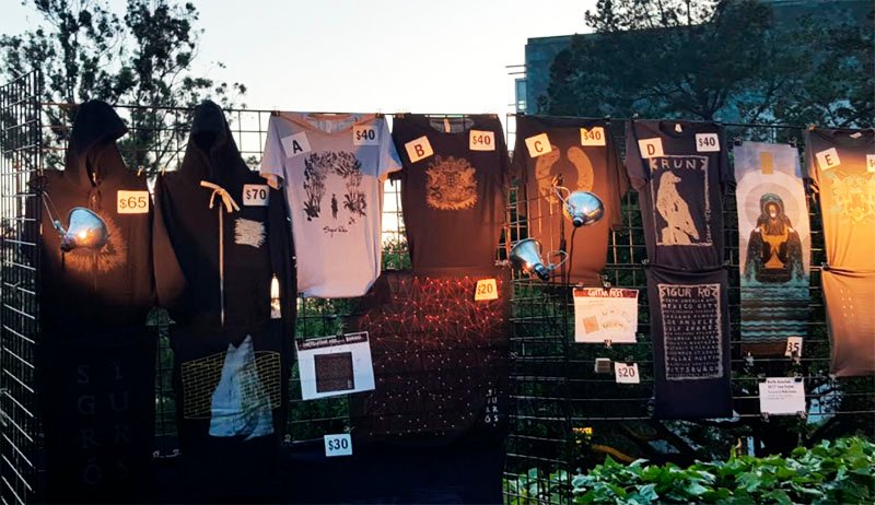 281117_sigurmerch