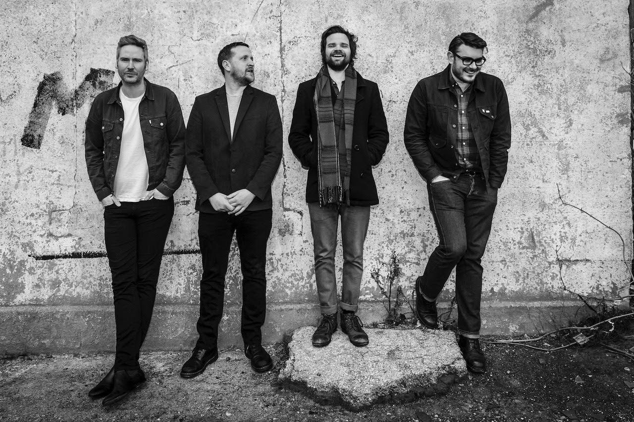 100619_futureheads2