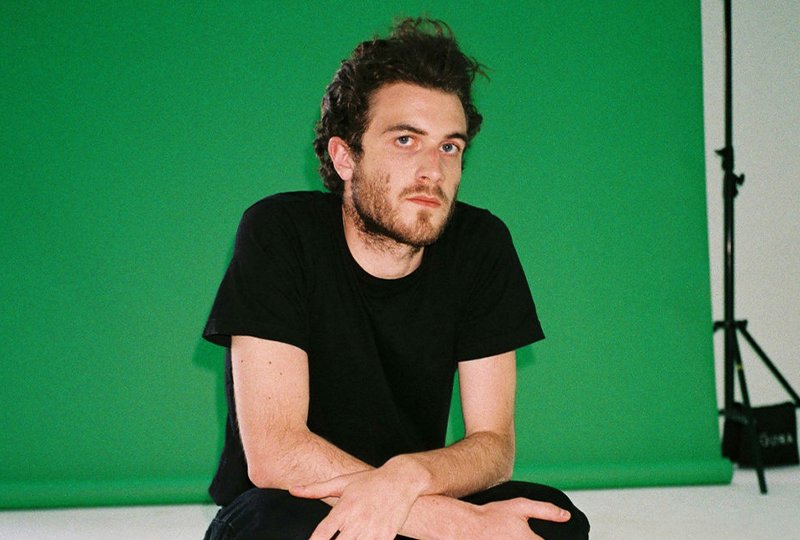 110320_nicolasjaar2