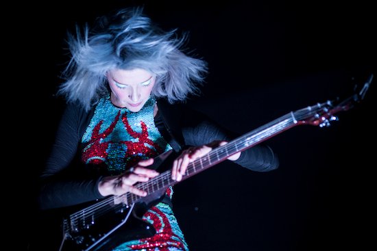 051120_stvincent2